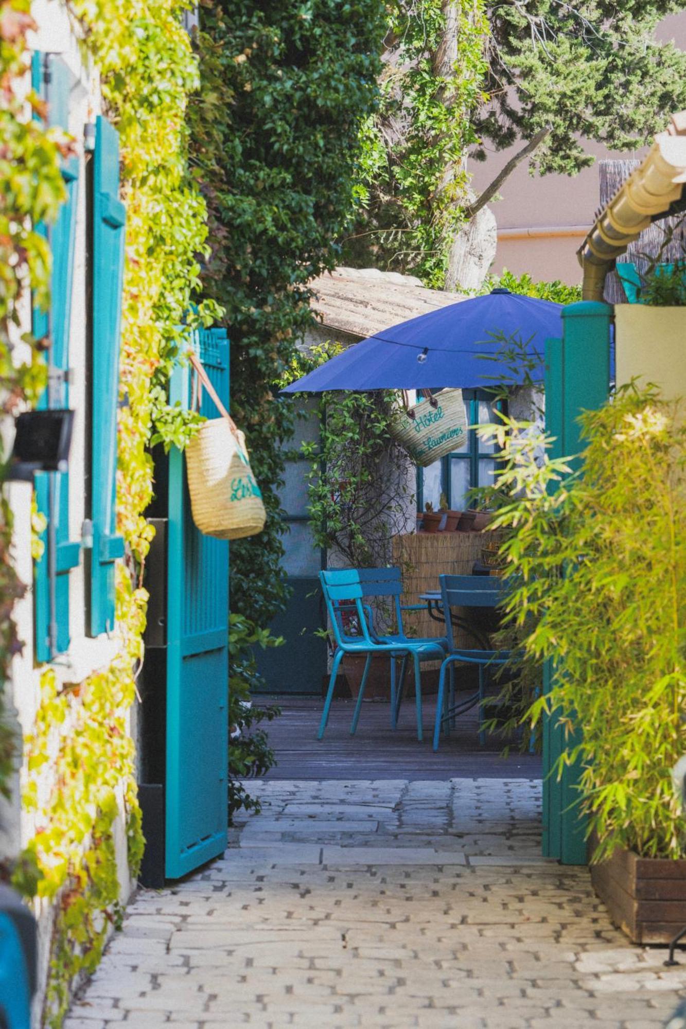 Hotel Les Lauriers à Saint-Tropez Extérieur photo